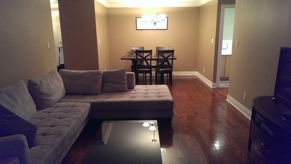 Toronto Luxury Accommodations - Qwest Экстерьер фото